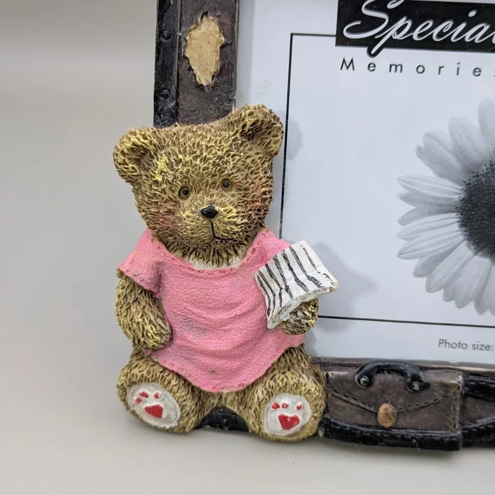 Special‎ Moments 5.5 x 4 Tabletop Picture Frame - 3D Teddy Bear Travel Trunk